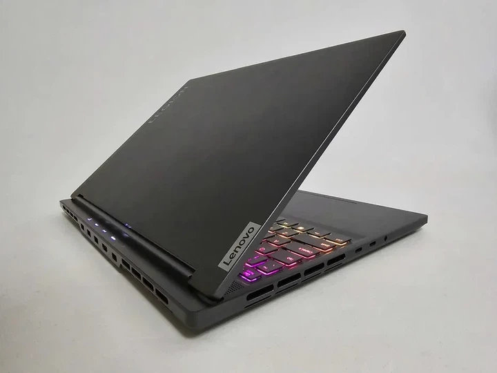 Ноутбук Lenovo LEGION 7 (2023) I9 13900H/RTX 4070/RAM 16GB/SSD 1TB/QHD 240Hz Б\В - изображение 5
