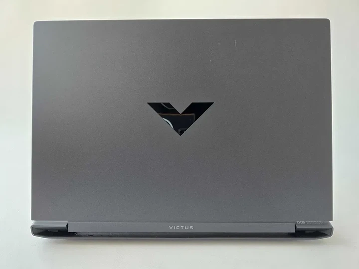 Ноутбук HP Victus 15 (2024) R5 8645HS/RTX 4050/RAM 8GB/SSD 512GB/144Hz Б\В - Фото 8 Ноутбук HP Victus 15 (2024) R5 8645HS/RTX 4050/RAM 8GB/SSD 512GB/144Hz Б\В - зображення 8