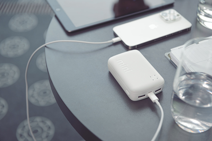 Powerbank GoGEN 10000 mAh White (GOG-PB100009W) - obraz 3