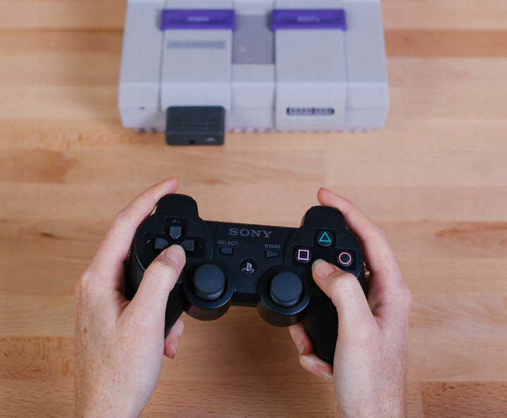 Adapter 8BitDo Bluetooth Retro Receiver (SNES/SFC) (6922621500155) - obraz 3
