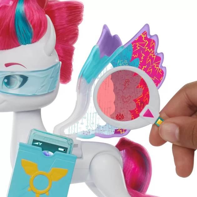 Figurka Hasbro My Little Pony Kucyk z magicznymi skrzydłami Zipp Storm F6346 (5010994198909) - obraz 5