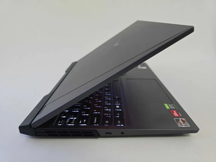 Ноутбук Lenovo Legion 5 PRO R7 5800H/RTX 3070/RAM 16GB/SSD 1TB/QHD 165Hz Б\В - зображення 5