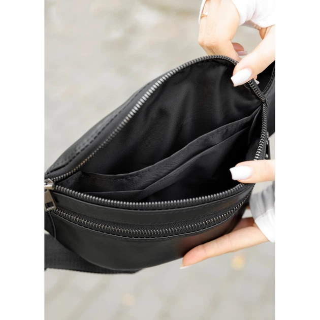 Жіноча сумка на пояс бананка шкіряна Sambag Tirso BTT чорнa - Фото 9 Жіноча сумка на пояс бананка шкіряна Sambag Tirso BTT чорнa - изображение 9