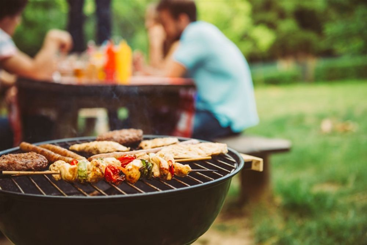 Grill węglowy ModernHome by Multistore z pokrywą na kółkach (5903089064152) - obraz 8