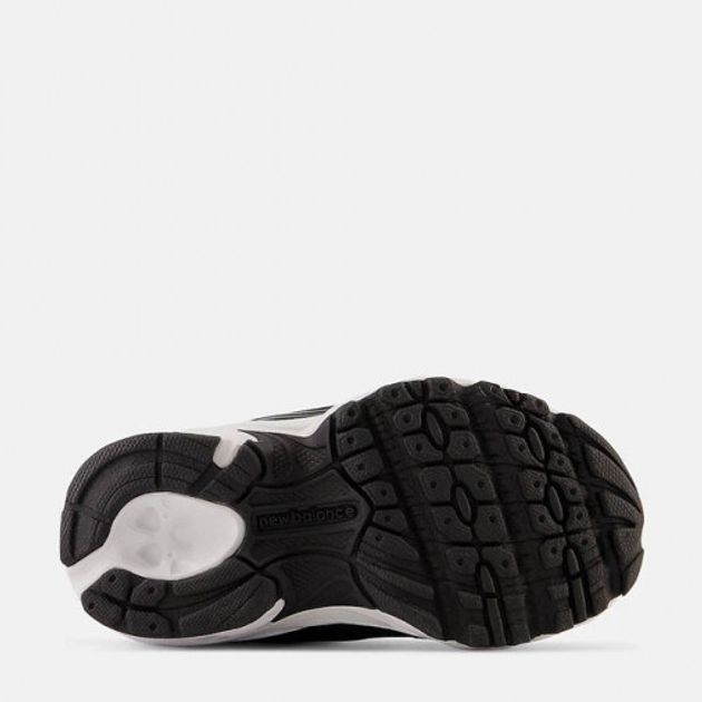 Sneakersy chłopięce New Balance 530 IZ530CC 22.5 (6US) Czarne (196432892549) - obraz 5