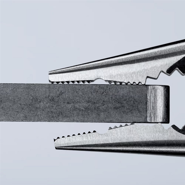 Kombinerki uniwersalne Knipex z ostro zakończonymi szczękami 145 mm (08 21 145) - obraz 4