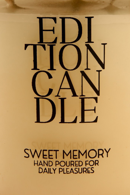 Świeca zapachowa Edition Fragrances Sweet Memory 340 g (5902367612870) - obraz 4