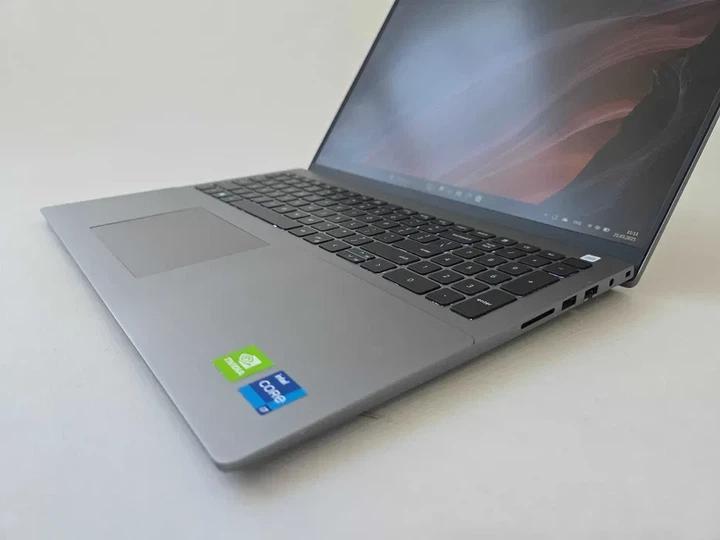 Ноутбук Dell Vostro 16 5620 (2022) I7 1260P/Nvidia MX570 A/RAM 16GB/SSD 1TB Б\В - изображение 3