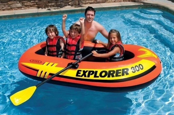 Надувная трехместная лодка с веслами и насосом Intex 58332 Explorer 211x117x41 см Оранжевый - изображение 3