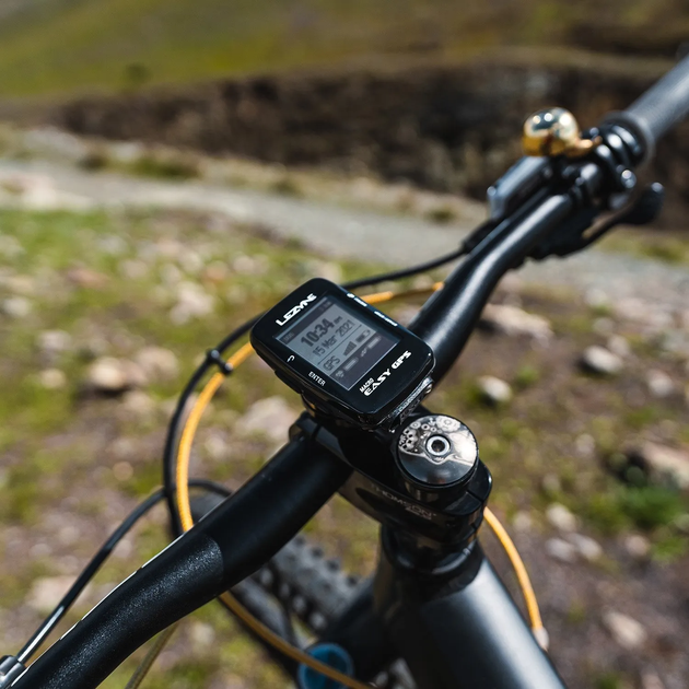 Велокомп'ютер Lezyne Macro Easy GPS чорний - Фото 5 Велокомп'ютер Lezyne Macro Easy GPS чорний - зображення 5