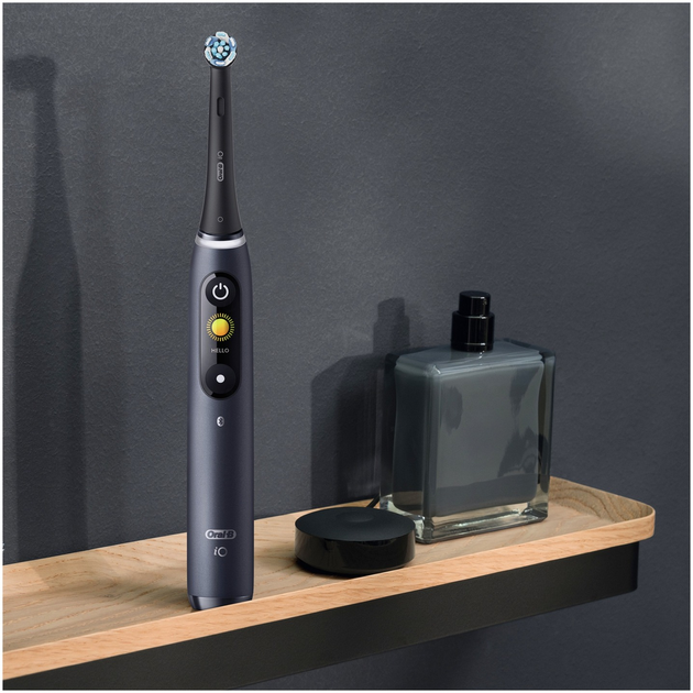 Elektryczna szczoteczka do zębów Oral-B iO 8N Czarna + Brush Head + TC (4210201408567) - obraz 6