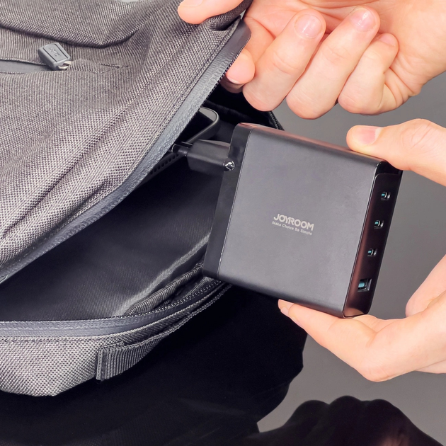 Мережевий зарядний пристрій JOYROOM GaN 100 Вт PD 3 x USB-C + USB-A вилка EU Black (JR-TCG04EU) - зображення 6