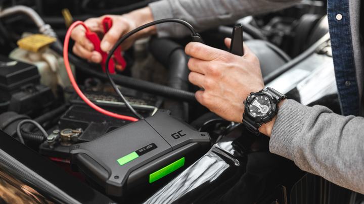 Prostownik z rozruchem Green Cell PowerBoost Car Jump Starter CJSGC01 (5907813968228) - obraz 4