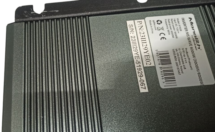 Przetwornica samochodowa Qoltec Monolith 6000 MS Wave 3000 W/6000 W 12 V na 230 V (955555906311087) - Outlet - obraz 5