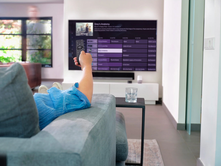 Pilot One For All Apple TV Remote (URC1110) - obraz 8
