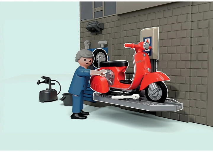 Дитячий іграшковий набір Playmobil Гараж Vespa 60- х років 71620 (4008789716200) - зображення 5