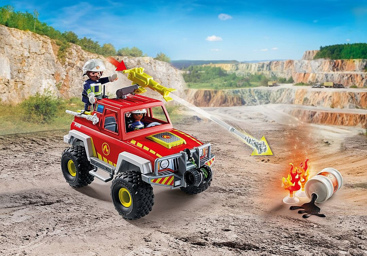 Zestaw zabawek dla dzieci Playmobil Action Heroes Wóz strażacki 71824 (4008789718242) - obraz 5