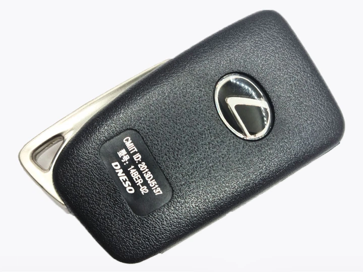 Корпус смарт ключа Lexus 3 кнопки седан моделі 2015+ з логотипом - Фото 2 Корпус смарт ключа Lexus 3 кнопки седан моделі 2015+ з логотипом - зображення 2