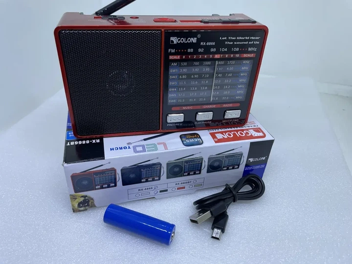 Радиоприёмник Golon RX-8866 аккумуляторный с фонарем и mp3 плеером 3082 - Фото 1 Радиоприёмник Golon RX-8866 аккумуляторный с фонарем и mp3 плеером 3082 - изображение 1