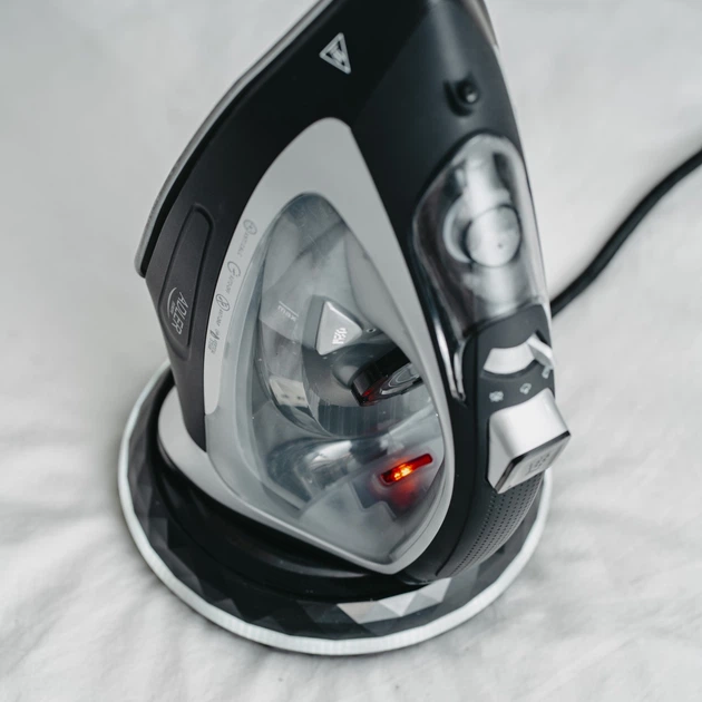 Утюг безпроводной Adler AD 5043 - изображение 7