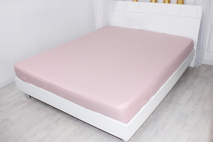 Простирадло MirSon на резинці - висота 25 см Satin Stripe 30-0007 Pink 160х190 см від Rozetka на платформі USKIDKA Акція на Простирадло MirSon на резинці - висота 25 см Satin Stripe 30-0007 Pink 160х190 см від Rozetka