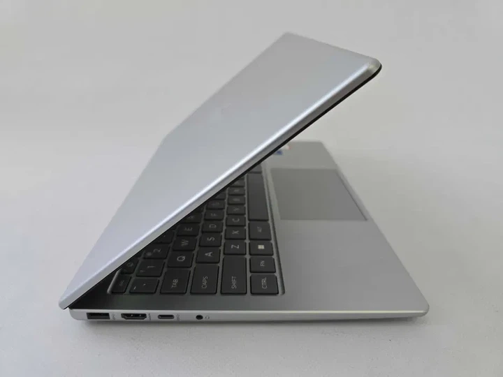 Ноутбук HP Laptop 14 (2023) I7 1355U/RAM 16GB/SSD 512GB/WIN 11 Б\В - зображення 5