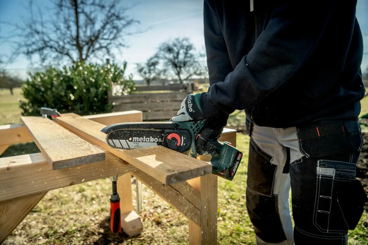 Мощная ручная аккумуляторная цепная пила Metabo MS 18 LTX 15 каркас MetaBox : без АКБ, шина 15 см - изображение 5
