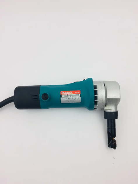 Професійні електроножиці ножиці висічні по металу Makita JN1601 : 550 Вт, 2200 хід/хв, 1.6 кг - Фото 3 Професійні електроножиці ножиці висічні по металу Makita JN1601 : 550 Вт, 2200 хід/хв, 1.6 кг - зображення 3