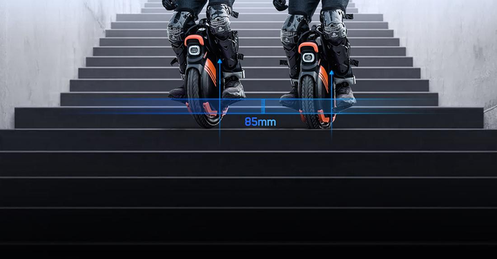 Моноколесо InMotion V11Y (2500 Вт, 1500 Вт*год, 84 В, 18 дюймів), чорний - зображення 8