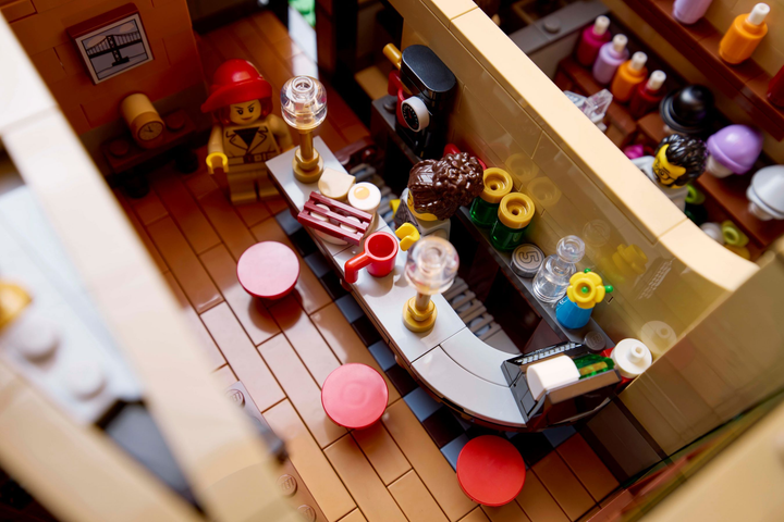 Конструктор LEGO Icons Будинок в англійському стилі 3266 елемента (10350) - зображення 9