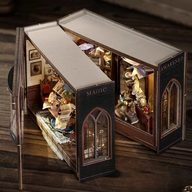 Румбокс Школа Магии Гарри Поттера Roombox Mini House Kit School of