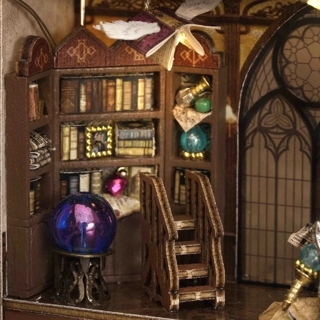 Румбокс Школа Магии Гарри Поттера Roombox Mini House Kit School of