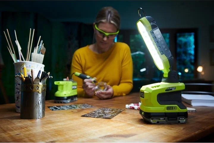 Ліхтар RYOBI ONE+ R18ALP-0 18 В світлодіодний до 900 Лм до 6 м (без АКБ і ЗП) (5133004424) - зображення 3