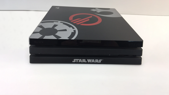 Набор Консоль Sony PlayStation 4 Pro CUH-70-71xx Star Wars Battlefront II Limited Edition 1TB Black Б/У + Геймпад Беспроводной DualShock 4 Version 2 - изображение 5