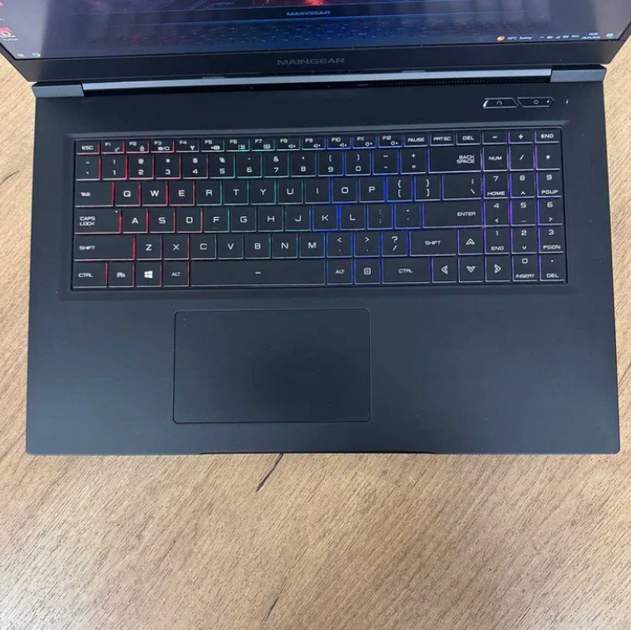 Ноутбук Maingear Element 144Hz i7 10875H 16Gb SSD 512Gb RTX 2070 Super Б/В - зображення 5