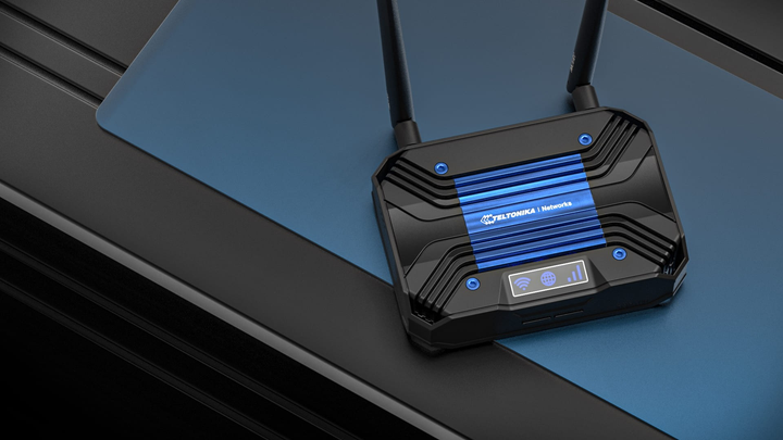 Router Teltonika TCR100 (TCR100 000000) - obraz 9
