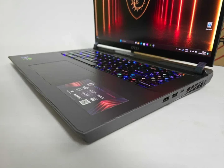 Ноутбук MSI Vector 17 HX (2024) I9 14900HX/RTX 4080/RAM 32GB/SSD 1TB/240Hz Б\В - изображение 3