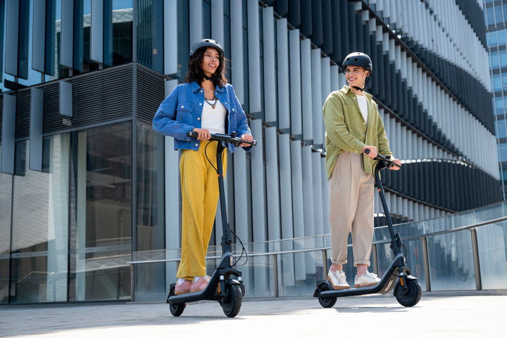 Електросамокат Segway Ninebot E2 E II Black (AA.05.14.01.0004) - зображення 17