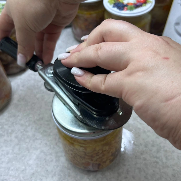 Комплект зажимов для консервирования консервации тушёнки и мяса зажим крышка для банок RS Харьков (10 шт.) - Фото 4 Комплект зажимов для консервирования консервации тушёнки и мяса зажим крышка для банок RS Харьков (10 шт.) - изображение 4