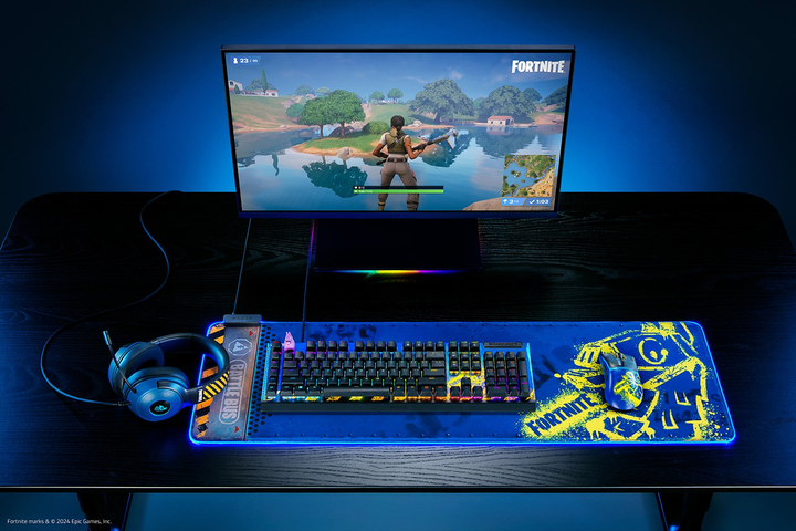Podkładka gamingowa RAZER Goliathus Chroma Extended FORTNITE Speed/Control (RZ02-02500800-R3M1) - obraz 5