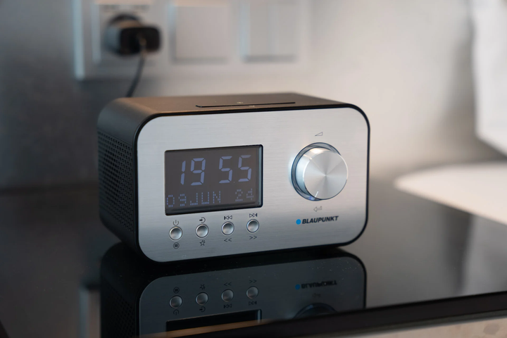 Radiobudzik Blaupunkt CLRD 40 Black (510008313) - obraz 4