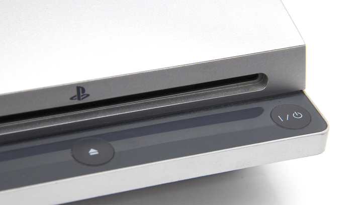 Набор Консоль Sony PlayStation 3 Slim 500GB Silver Б/У + Геймпад Беспроводной RMC Black - Фото 4 Набор Консоль Sony PlayStation 3 Slim 500GB Silver Б/У + Геймпад Беспроводной RMC Black - изображение 4