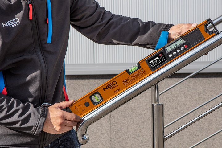Poziomnica z wyświetlaczem elektronicznym LCD NEO Tools 60 cm 71-200 (5907558455250) - obraz 11