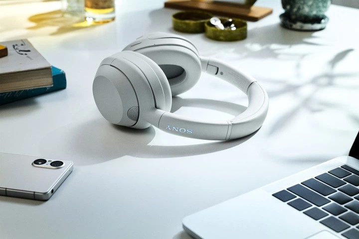 Бездротові навушники повнорозмірні Sony WH-ULT900N Wear White