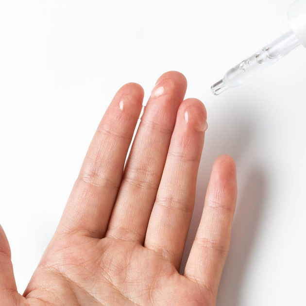 Сироватка для обличчя Kiehl's Ultra Pure High-Potency 1.5% Hyaluronic Acid зволожуюча 30 мл (3605972791313) - зображення 5