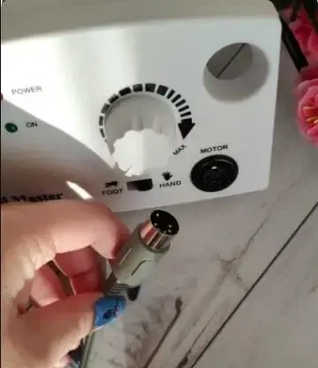 Универсальный фрезер для апаратного маникюра и педикюра Nail Dril ZS-602 35W - изображение 7