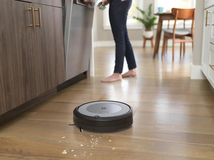 Робот-пилосос з вологим прибиранням iRobot Roomba Combo i5+ (i557840) - зображення 2