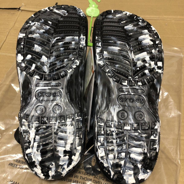 Чоловічі крокси Crocs Baya Marbled Clog Black/White (48/49, чорний) - зображення 10