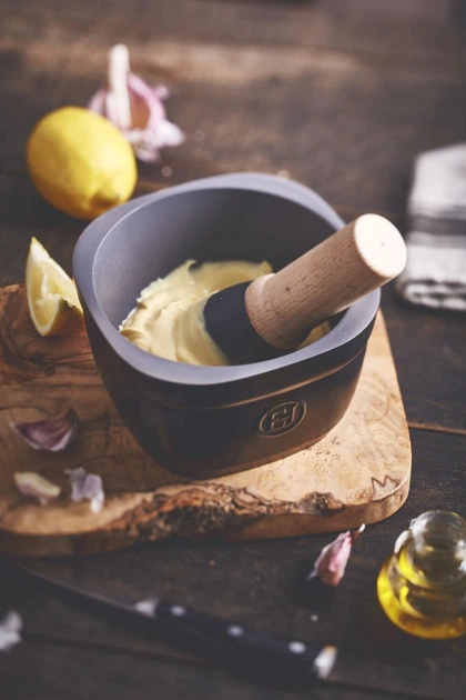 Ступка керамическая с пестиком Emile Henry Kitchen Tools 950 мл Черный 710257 (08701265) - изображение 2