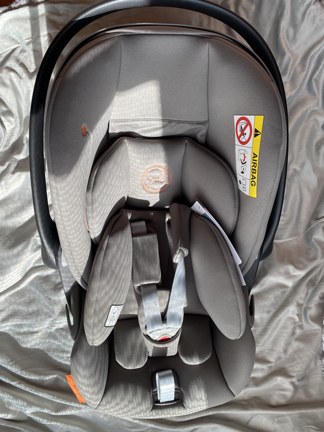 Автокрісло Cybex Cloud G i-Size Lava Grey (523001147) - изображение 3